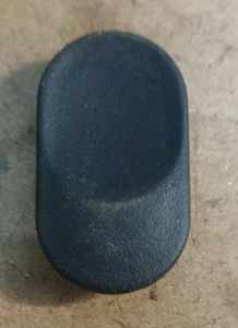 GENUINE VAUXHALL ASTRA G / ZAFIRA A ELECTRIC WINDOWS BLANKING CAP - Picture 1 of 2