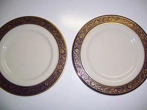 Set of 2 LENOX BARCLAY - Salad PLATES Gold/Dark Blue Floral - 8.30" round - NEW - Picture 1 of 3