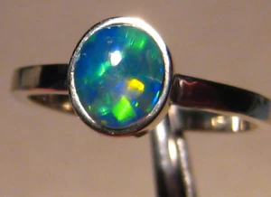 Brilliant Opal Ring , Solid 14k white gold , Lightning Ridge Opal - Picture 1 of 12