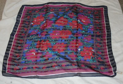 Bufanda vintage Nordstrom 100% seda patrón floral hecha en Italia nueva con etiquetas 34" sq Foto 1 de 2