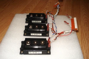 (3) MÓDULO FUENTE DE ALIMENTACIÓN FUJI Electric 2MBI200NB-120 con cable - Imagen 1 de 4