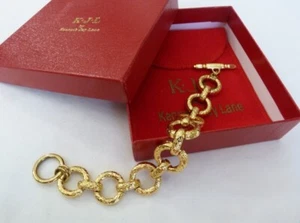 KJL KENNETH JAY LANE BOX ETUI GEHÄMMERT GROSSES GLIED KLASSISCH GOLD PLATTE ARMBAND - Bild 1 von 8