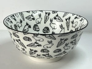 Coco & Lola 6" Keramik Ostern Hase Design Fuß Servier- oder Dekoschale - Bild 1 von 4