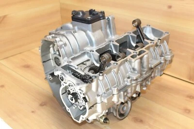 2000 Kawasaki ZX750 ZX 750 Ninja ZX-7R ZX7 Motor Engine Bottom Case Crank Gears - Image 1 of 4