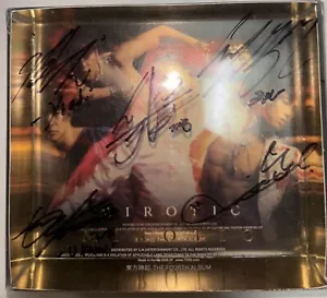 TVXQ! Álbum firmado autografiado de Mirotic Geniune - Imagen 1 de 3