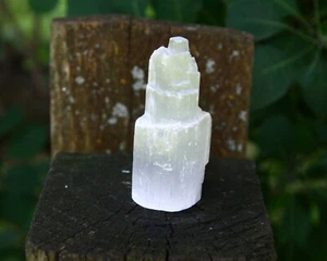 Selenite Crystal - Crown Chakra - Meditation - Picture 1 of 2