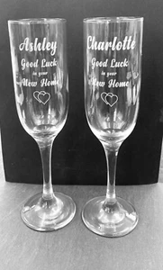 Personalisiert Neu Heim Glas Sektflöte Set Mit 2 Rillen - Picture 1 of 2