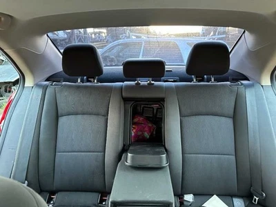 Seat Belt Retractor Passenger Right REAR 2010 11 12 13 Suzuki Kizashi Foto 1 de 4