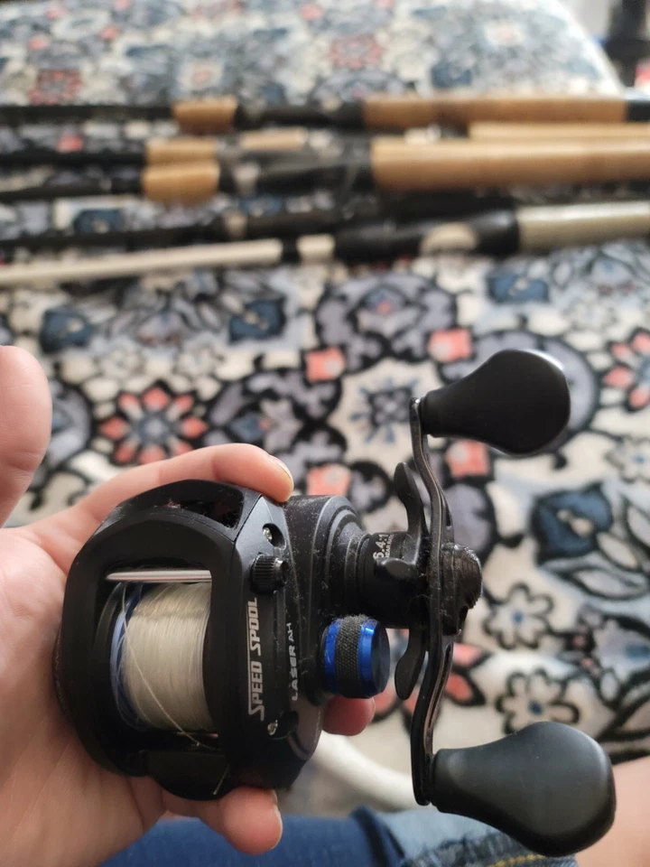 Carrete de baitcasting Lews - American Hero - Recuperar mano derecha  Foto 1 de 1