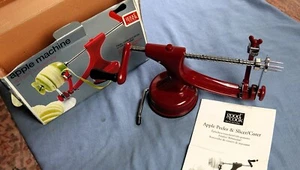 APPLE MACHINE: PEELS, CORES SLICES IN ONE STEP - Picture 1 of 5