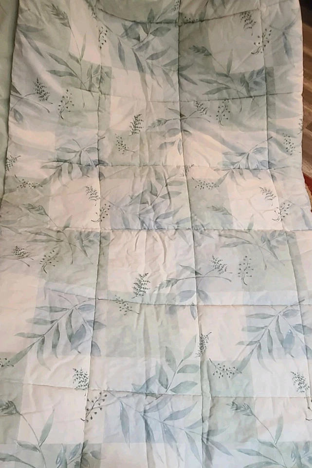 Juego de 3 piezas EXHIBIDAS Croscill Full Queen FLORES FLORALES LLUVIA IMPRESIONANTE Foto 1 de 4