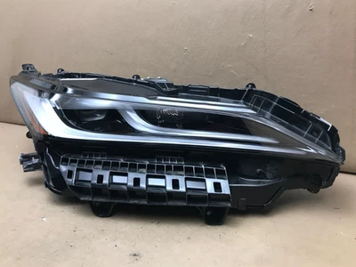 NICE 2021-2024 TOYOTA VENZA RIGHT PASSENGER SIDE RH HEADLIGHT PROJECTOR LED OEM Foto 1 de 4