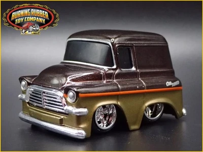 Modello Diorama Diecast In Scala 1/64 Del Camion Panel GMC 57 Del 1957 - Immagine 1 di 4