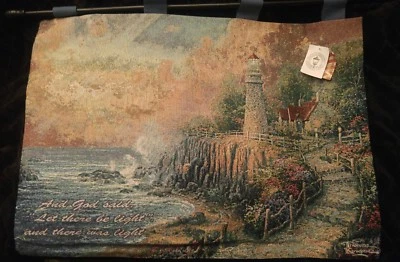 Tapiz Oficial Luz de Paz 36" x 26" Colgante de Pared con Verso Thomas Kinkade Foto 1 de 4