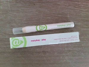 Mary Kay At Play Eye Crayon Green Tea The Vert 064903 New - Picture 1 of 3