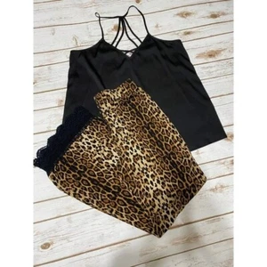 NWT Leopard Wide Leg Pants Medium - Picture 1 of 4