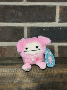 2.5" Squishmallows Micromallow Brina Bigfoot Leche de Fresa - Imagen 1 de 2