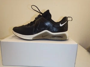 Nike Womens Sz 6.5 Air Max Bella TR 5 Training Shoe, DD9285 010 Black White - Bild 1 von 14