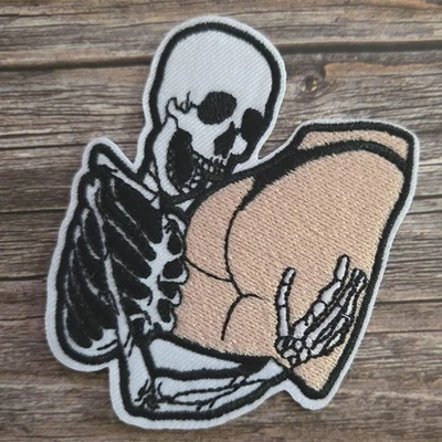 Skeleton Loves That Fine Booty Funny Gothic Horror Halloween Iron On Patch - Image 1 of 2