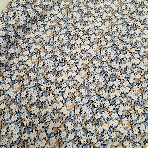 Tela de viscosa floral material de costura artesanal costura Ditsy vintage - Imagen 1 de 3