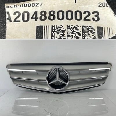 Grelha frontal de luxo esportiva Mercedes Benz C Class C 250 C300 2008-2014 fabricante de equipamento original - Imagem 1 de 4