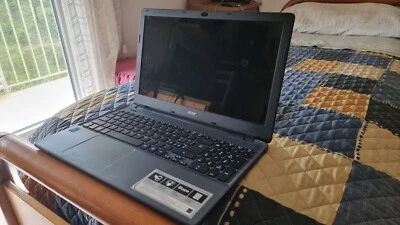 Notebook Acer Aspire e5-571-36fg ssd 500gb 8gb ram 15.6" come nuovo - Immagine 1 di 4