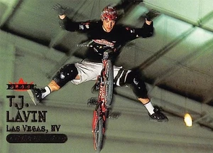 T.J. Lavin BMX Gold Parallel Adrenaline 2000 Fleer Trading Card #90 - Bild 1 von 2