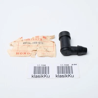 Cubierta de bujía de cabezal de tapa OEM Honda SS50 TS50 CD90 CB90 C320 C201 S110 CB250 Foto 1 de 4