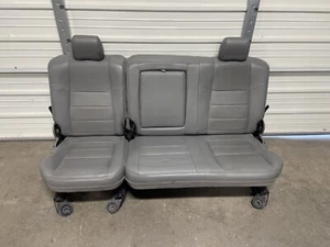 1999-2010 FORD F250 f350 SUPER DUTY REAR SEAT GRAY LEATHER 60/40 - Picture 1 of 6