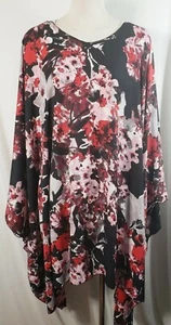 Plus size poncho style top/tunic, floral print, black/pink/red, size1X-2X,3X-4X - Picture 1 of 1