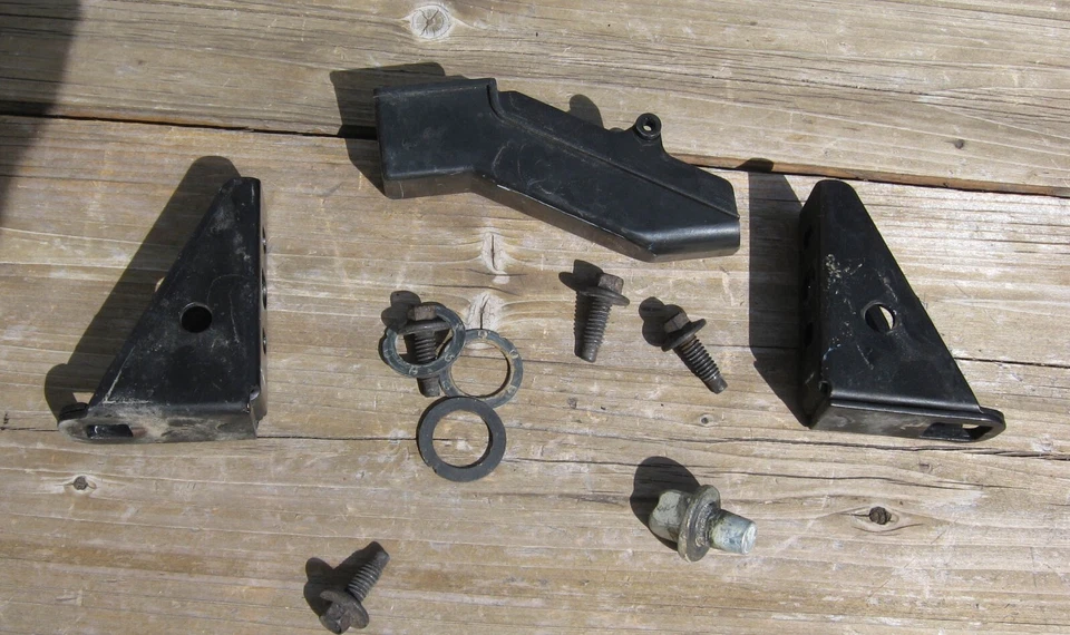 Juego de bisagras inferiores Maytag Crosley 69516-4 69845-1 68978-1 GS22X8DA GS22X8DV Foto 1 de 1