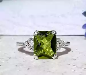 6.30 Ct Emerald Cut Natural Peridot Diamond Engagement Ring 14K White Gold - Picture 1 of 7