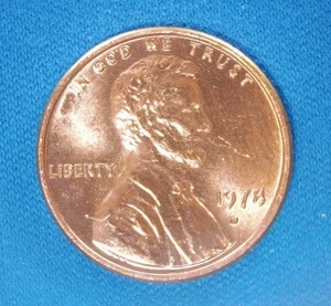 Original 1978-D Lincoln 1c RED UNC aus Mint Set UN-TONED - Bild 1 von 4