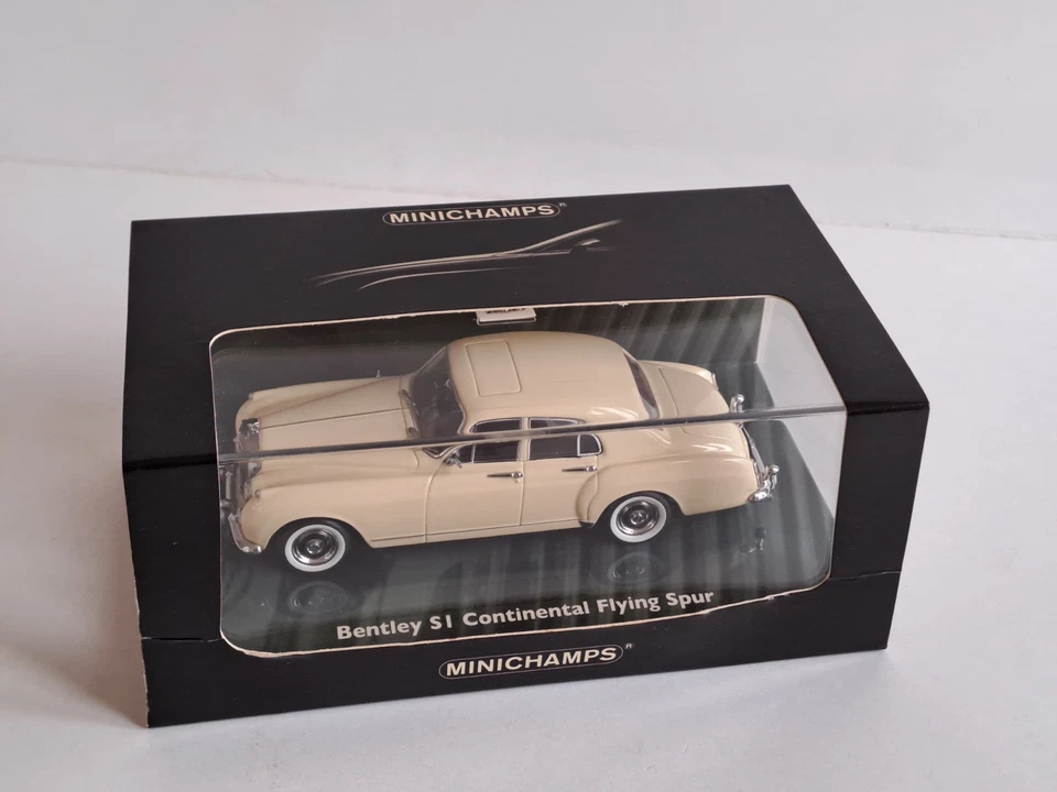 MINICHAMPS  1:43 436 139551 Bentley SI Continental Flying Spur 1956 Cream - Immagine 1 di 4