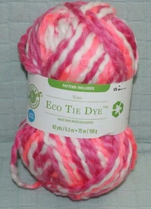 Eco Tie Dye  Loops & Threads Far Out Flamingo Knit Crochet Yarn Fast Shipping - Picture 1 of 3