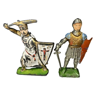VTG Pair Cherilea Knight Templar ManoilBarclay Knight Red-shield 2” Lead-Figures - Image 1 of 4