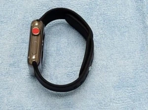 Apple Watch Series 3 - 42mm szary ceramiczny tył (GPS + komórka) - edycja specjalna - Zdjęcie 1 z 2