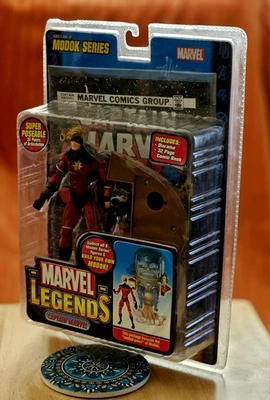 ToyBiz Marvel Legends Modok BAF CAPTAIN MARVEL (Classic) 6" Action Figure 2006 - Image 1 of 4