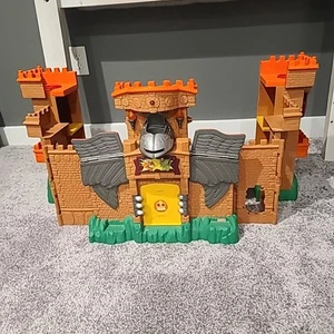 Fisher-Price Imaginext 2012 Eagle Talon Castle Playset - Picture 1 of 6