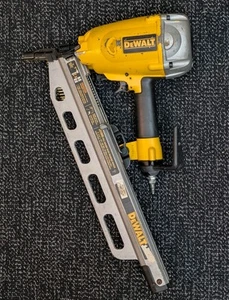 Dewalt D51845 Air Full Round Head Framing Nailer FOR PARTS ONLY - Picture 1 of 9