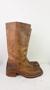 Frye “Campus" boots in crackled tan size EU39.5/US9.5 - Foto 1 di 9