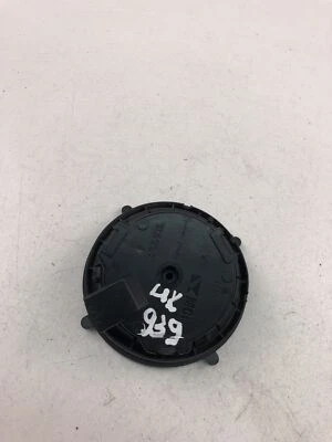 UK939 LAND ROVER MIRROR MOTOR 311003 - Image 1 of 4