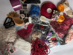 RESTPOSTEN #108: VINTAGE Artikel, Band, Spitze, Schleifen, Fäden & mehr - Bild 1 von 10