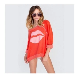 Wildfox Lip Red Sweater size XS - Picture 1 of 11