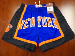 WOMEN'S MITCHELL & NESS NBA HWC NEW YORK KNICKS BIG FACE BLUE SHORTS SIZE S - Picture 1 of 3