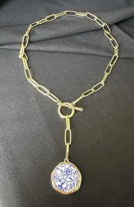 Pendant White/ Blue Floral Tile Necklace - Picture 1 of 5