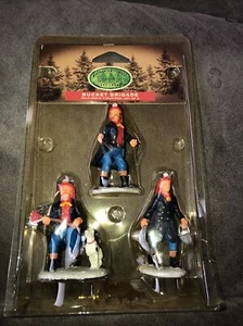 Juego de 3 figuras de poliresina de brigada de cubo Enchanted Forest #289-4285  - Imagen 1 de 3