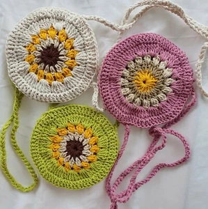 Little girl crochet purse in 100% cotton. - Picture 1 of 5