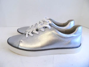 JOHNSTON MURPHY 78-14606 Women's Silver Leather Laceup Sneakers - Size 11 - Picture 1 of 11
