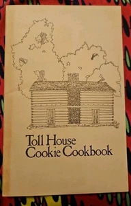 Vintage Toll House Cookie Cookbook - Picture 1 of 3